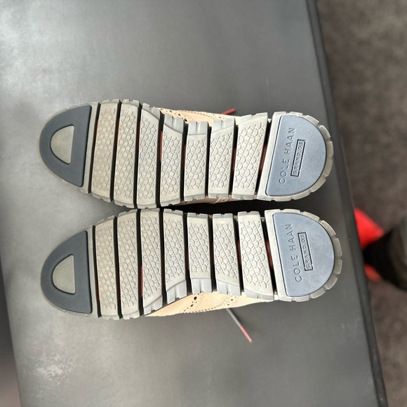 Men’s Cole Haan Dress Shoes Size 10 1/2, Tan and Grey in color - Picture 7 of 7